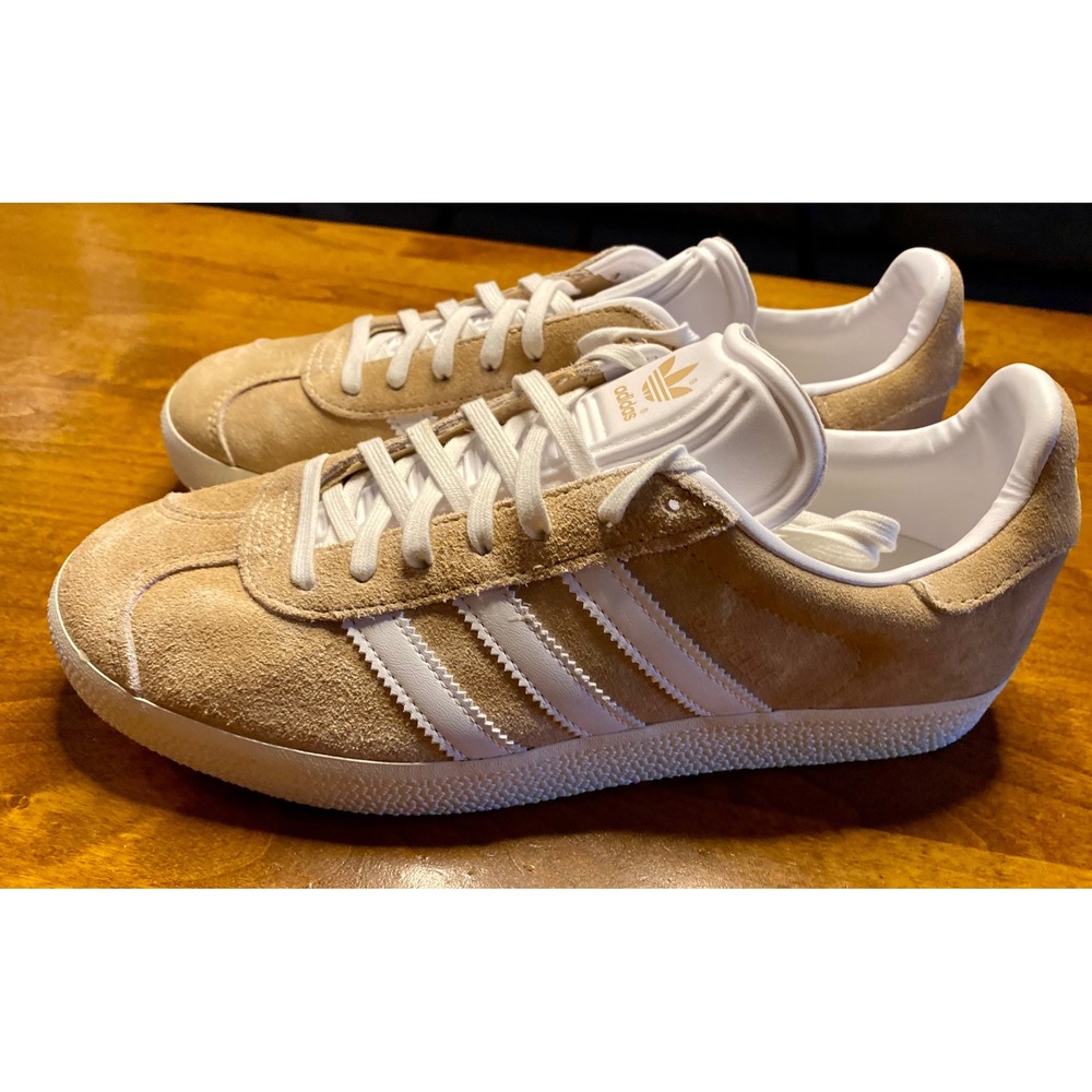 NWOT/B Adidas Gazelle Women Beige Suede Classic Sneakers Shoes Size 7.5 US - Picture 7 of 13